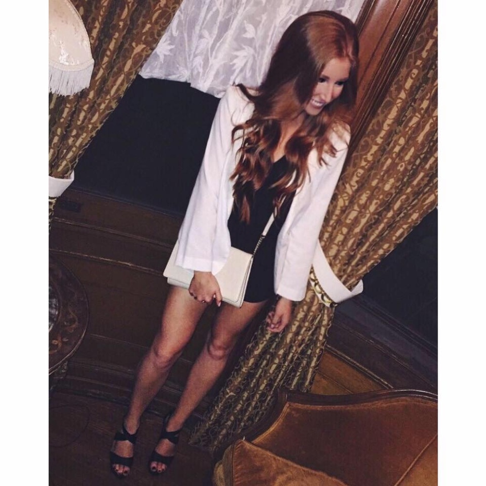 Meet your Posher, Chrissy